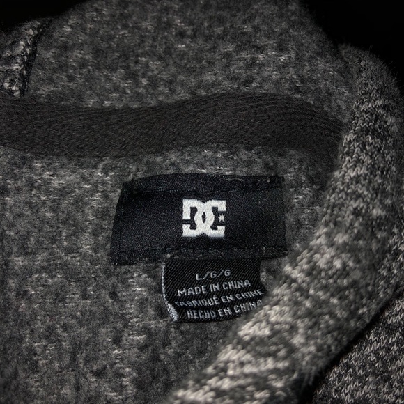 grey DC hoodie - Picture 3 of 3